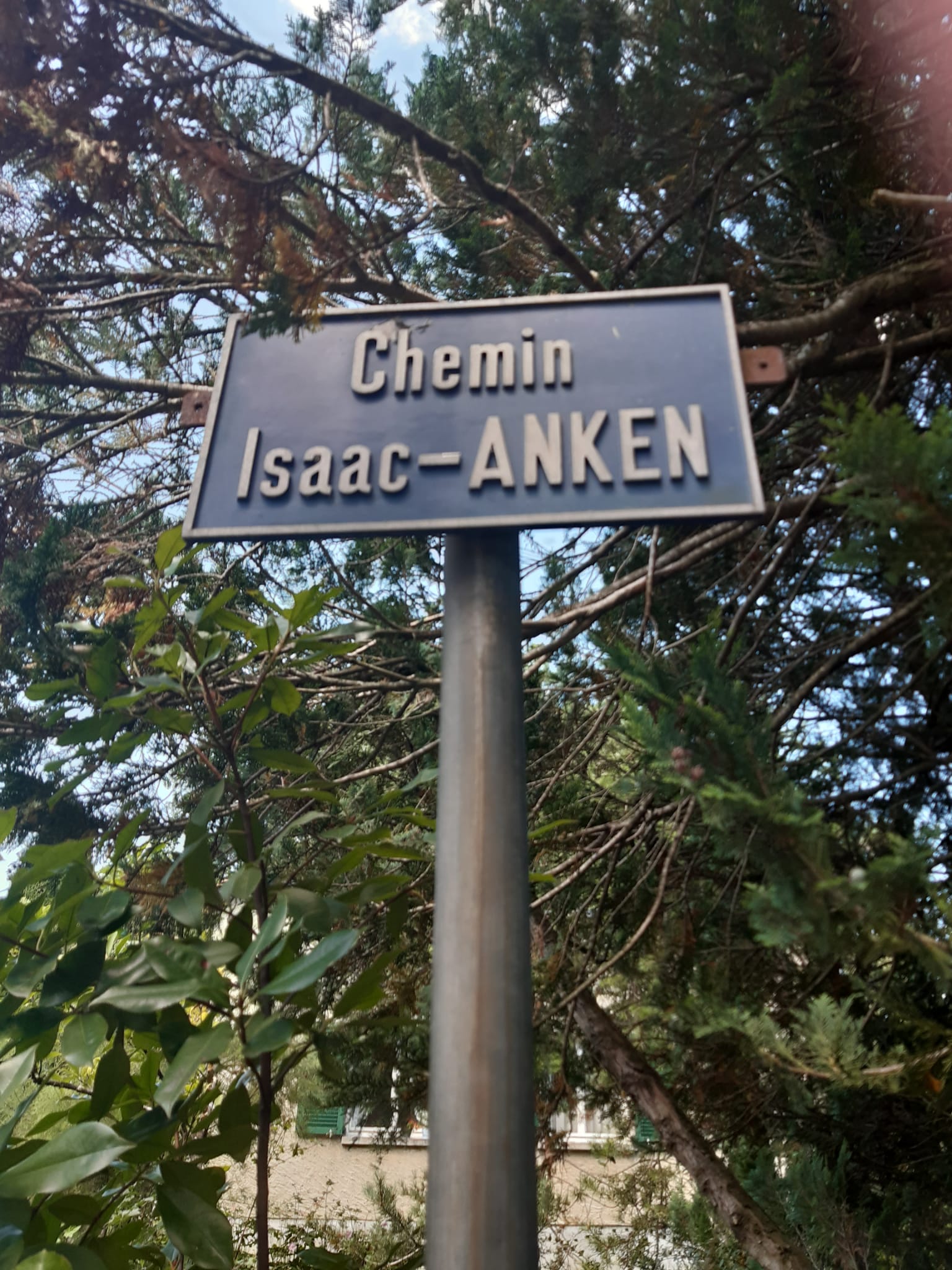 Isaac-Anken — vue 2